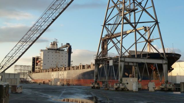 CMA CGM Fort Saint Louis - Forme Joubert - 02 fevrier 2013 (02).JPG